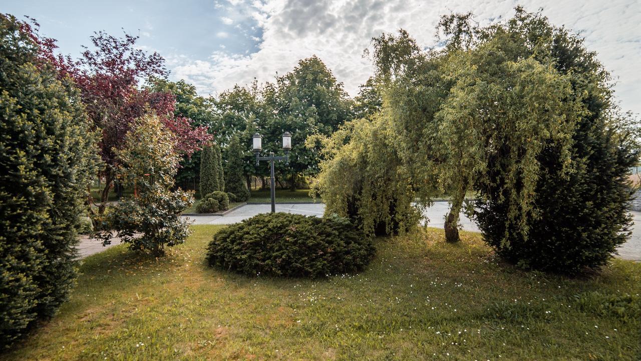 Gasthaus Zur Faehre Γκράιφσβαλντ Εξωτερικό φωτογραφία